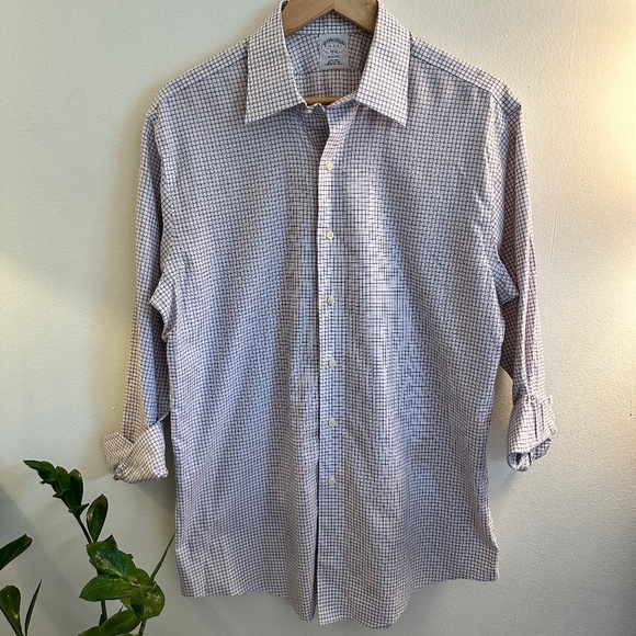 Brooks Brothers Other - Men's Brooks Brothers Plaid Non-Iron Button Down